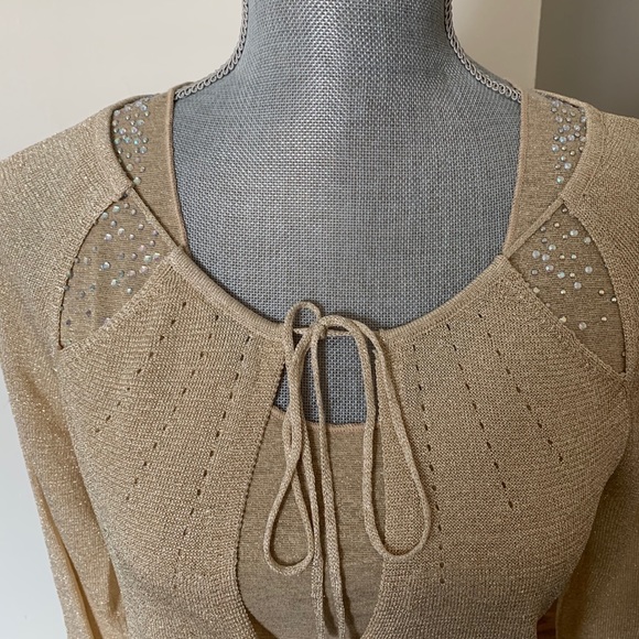 Metallic Gold Cardigan - Picture 2 of 9